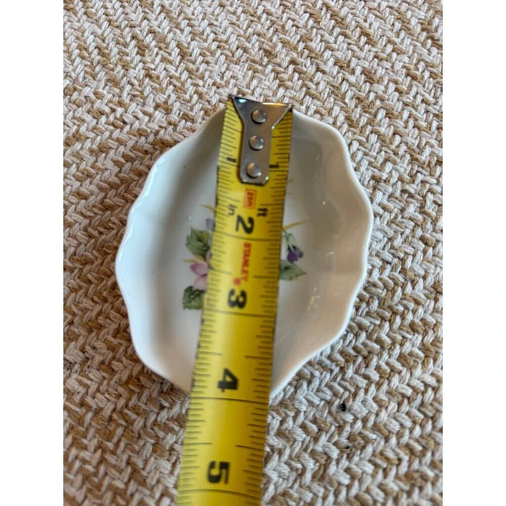 Small Scalloped Ceramic Floral Trinket Dish